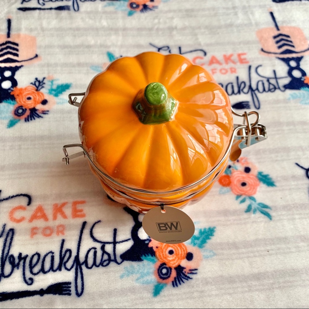 LAST 1! 🎃 Orange Pumpkin Kitchen Canister 🎃 - Picture 2 of 10